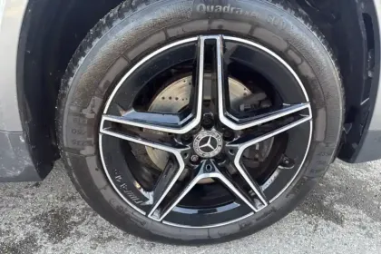 Photo 71 Mercedes GLA  250 e 8G-DCT