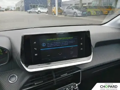 Photo 13 Peugeot 208  Electrique 50 kWh 136ch