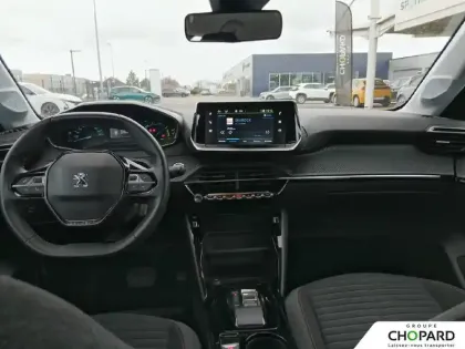 Photo 11 Peugeot 208  Electrique 50 kWh 136ch