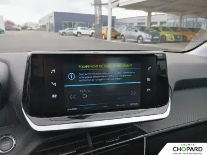 Photo 13 Peugeot 208  Electrique 50 kWh 136ch