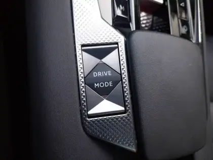 Photo 11 DS DS 4  PureTech 130 EAT8