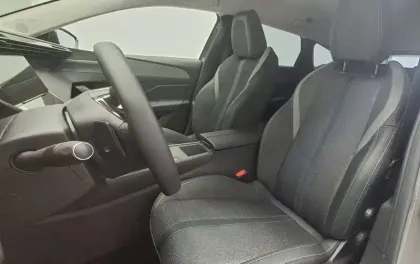 Photo 9 Peugeot 308  SW BlueHDi 130ch S&S EAT8