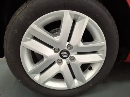 Photo 21 Renault Clio  Blue dCi 100 ch GSR2