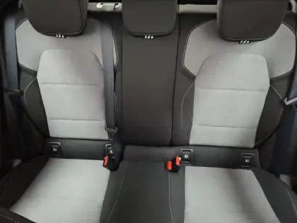 Photo 38 Renault Clio  Blue dCi 100 ch GSR2