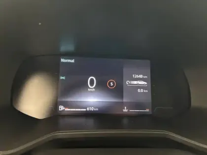 Photo 44 Renault Clio Gén. V (BJA) Ph2 Evolution 5