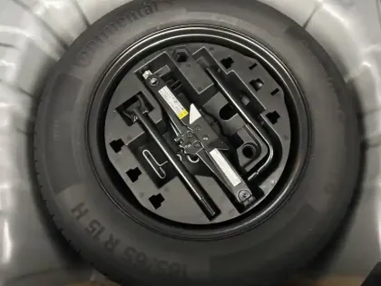 Photo 53 Renault Clio Gén. V (BJA) Ph2 Evolution 5