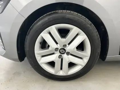 Photo 18 Renault Clio Gén. V (BJA) Ph2 Evolution 5