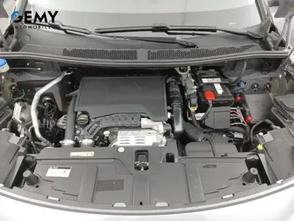 Photo 95 Peugeot 3008  Puretech 130ch S&S BVM6