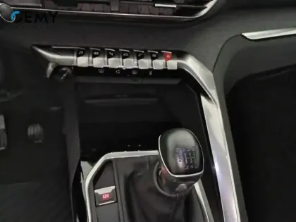 Photo 97 Peugeot 3008  Puretech 130ch S&S BVM6