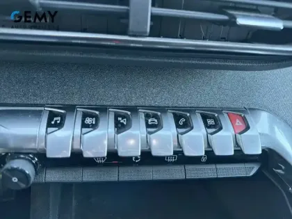 Photo 17 Peugeot 3008 Gén. II Ph1 Allure 5