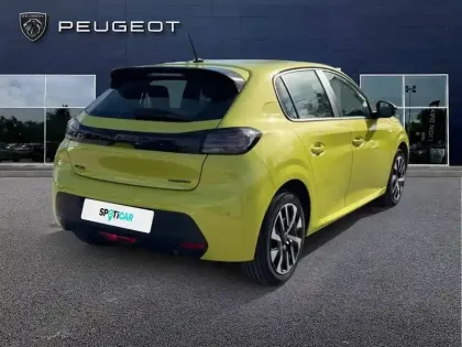 Photo 32 Peugeot 208  Hybrid 100 e-DCS6