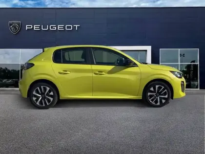 Photo 31 Peugeot 208  Hybrid 100 e-DCS6