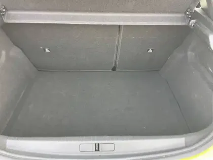 Photo 39 Peugeot 208  Hybrid 100 e-DCS6