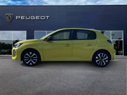 Photo 35 Peugeot 208  Hybrid 100 e-DCS6