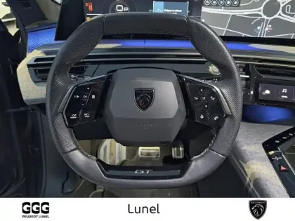 Photo 53 Peugeot 5008  Hybrid 136 e-DCS6