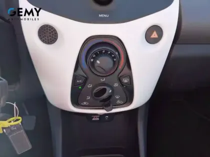 Photo 12 Citroën C1  VTi 72 S&S