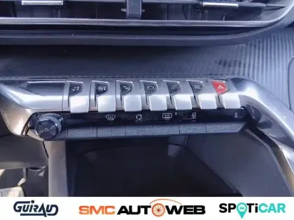 Photo 81 Peugeot 3008  PureTech 130ch S&S EAT8