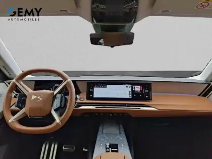 Photo 25 DS DS 8 N°8 350 ch AWD Long Range