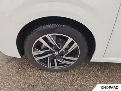 Photo 98 Peugeot 208  PureTech 75 S&S BVM5