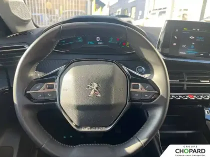 Photo 13 Peugeot 208  Electrique 50 kWh 136ch