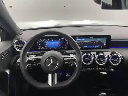 Photo 21 Mercedes Classe A  200 d