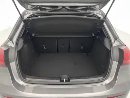 Photo 13 Mercedes Classe A  200 d