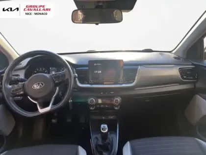 Photo 9 Kia Stonic  1.0 T-GDi 100 ch MHEV iBVM6
