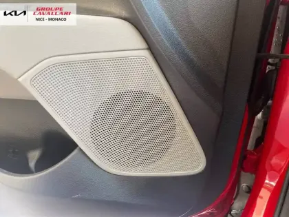 Photo 12 Kia Stonic  1.0 T-GDi 100 ch MHEV iBVM6