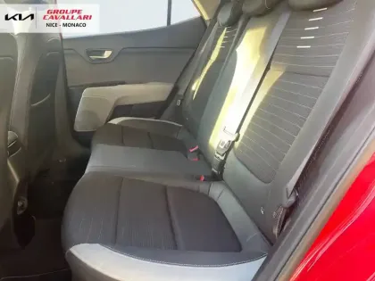 Photo 8 Kia Stonic  1.0 T-GDi 100 ch MHEV iBVM6