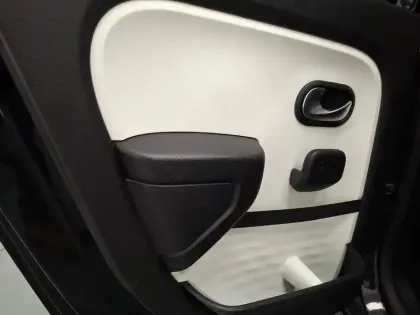 Photo 58 Renault Twingo  III 0.9 TCe 90 Energy