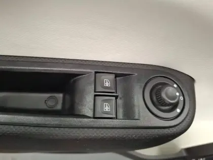 Photo 66 Renault Twingo  III 0.9 TCe 90 Energy