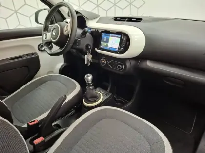 Photo 26 Renault Twingo  III 0.9 TCe 90 Energy