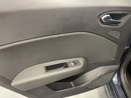 Photo 31 Renault Clio  TCe 100