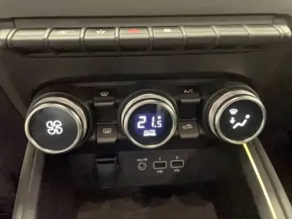 Photo 23 Renault Clio  TCe 100