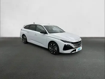 Photo 32 Peugeot 308  SW Hybrid 145 e-DCS6