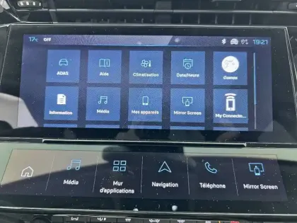 Photo 26 Peugeot 308  SW Hybrid 145 e-DCS6