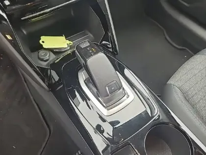 Photo 13 Peugeot 208 Gén. II Ph1 NG Allure 5