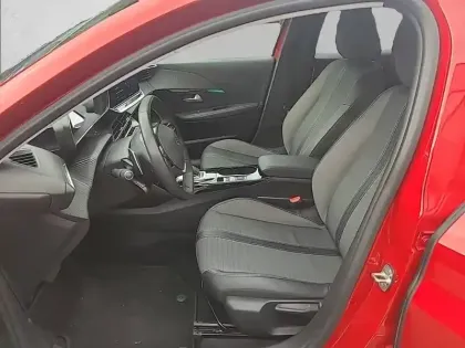 Photo 32 Peugeot 208  PureTech 100 S&S EAT8