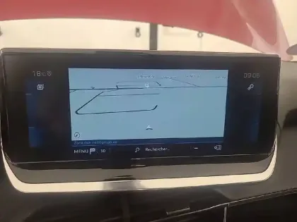 Photo 58 Peugeot 208  PureTech 100 S&S EAT8