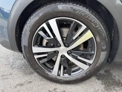 Photo 12 Peugeot 3008  Hybrid 225 e-EAT8