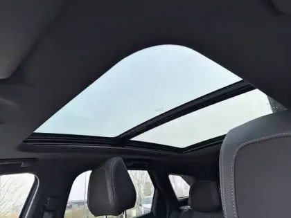 Photo 21 Peugeot 3008  Hybrid 225 e-EAT8