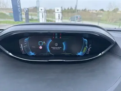 Photo 9 Peugeot 3008  Hybrid 225 e-EAT8