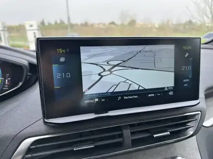 Photo 19 Peugeot 3008  Hybrid 225 e-EAT8