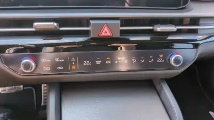 Photo 19 Kia Sportage  Hybride 239 ch BVA6