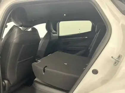 Photo 38 Renault Megane Gén. V (BCB) Ph1 Techno 5