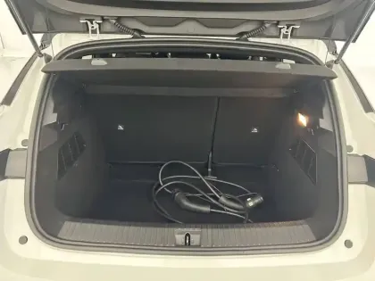 Photo 57 Renault Megane  E-Tech EV60 220 ch optimum charge