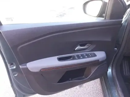 Photo 10 Dacia Jogger  ECO-G 100 5 places GSR2