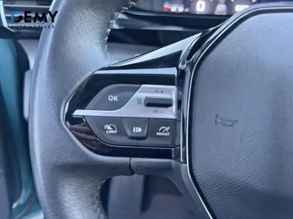 Photo 12 Peugeot 308  SW PureTech 130ch S&S EAT8