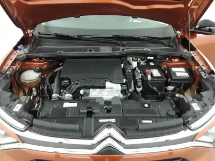 Photo 21 Citroën C4 Gén. III Ph1 Feel Pack 5