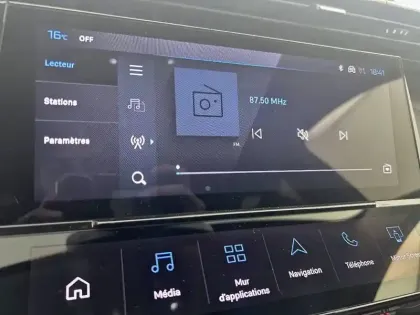 Photo 17 Peugeot 308  SW Hybrid 145 e-DCS6